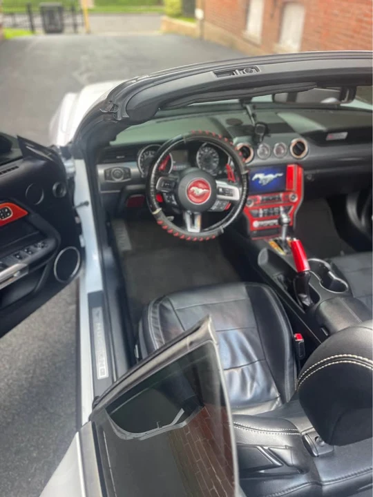 2016 Ford S550 Mustang - Image 7 of 17
