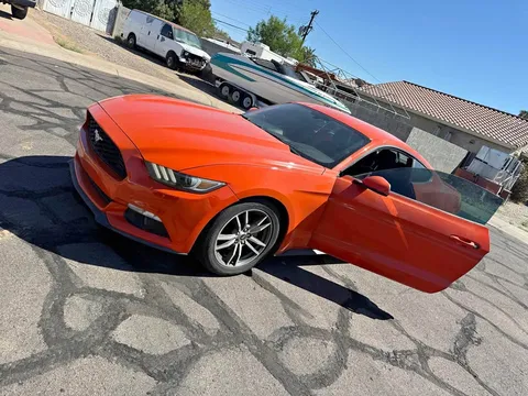 2016 Ford Mustang Premium