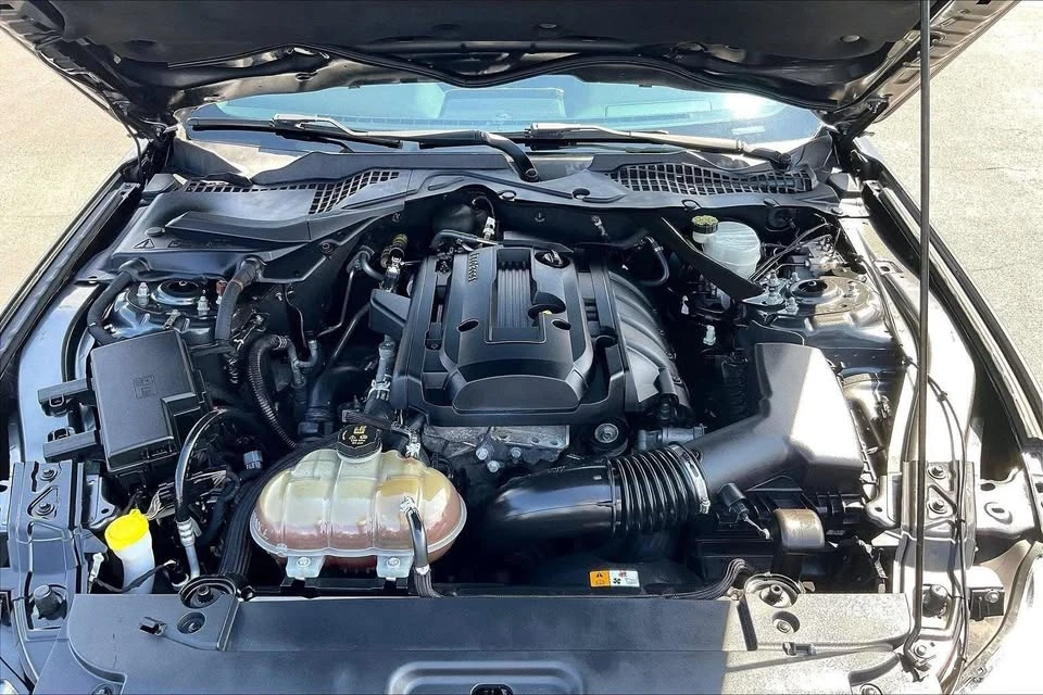 2016 Ford S550 Mustang - Image 11 of 20