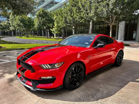 2016 Ford Mustang Shelby GT350 Coupe 2D