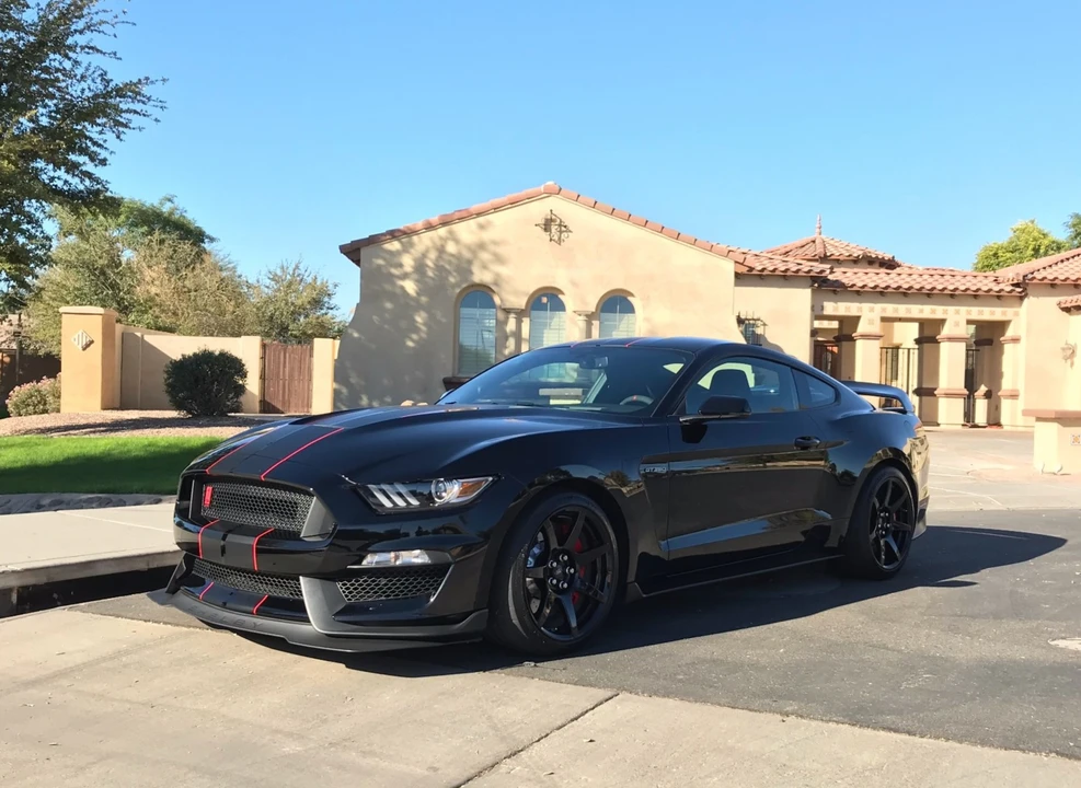2016 Ford S550 Shelby Mustang GT350R - Image 2 of 31