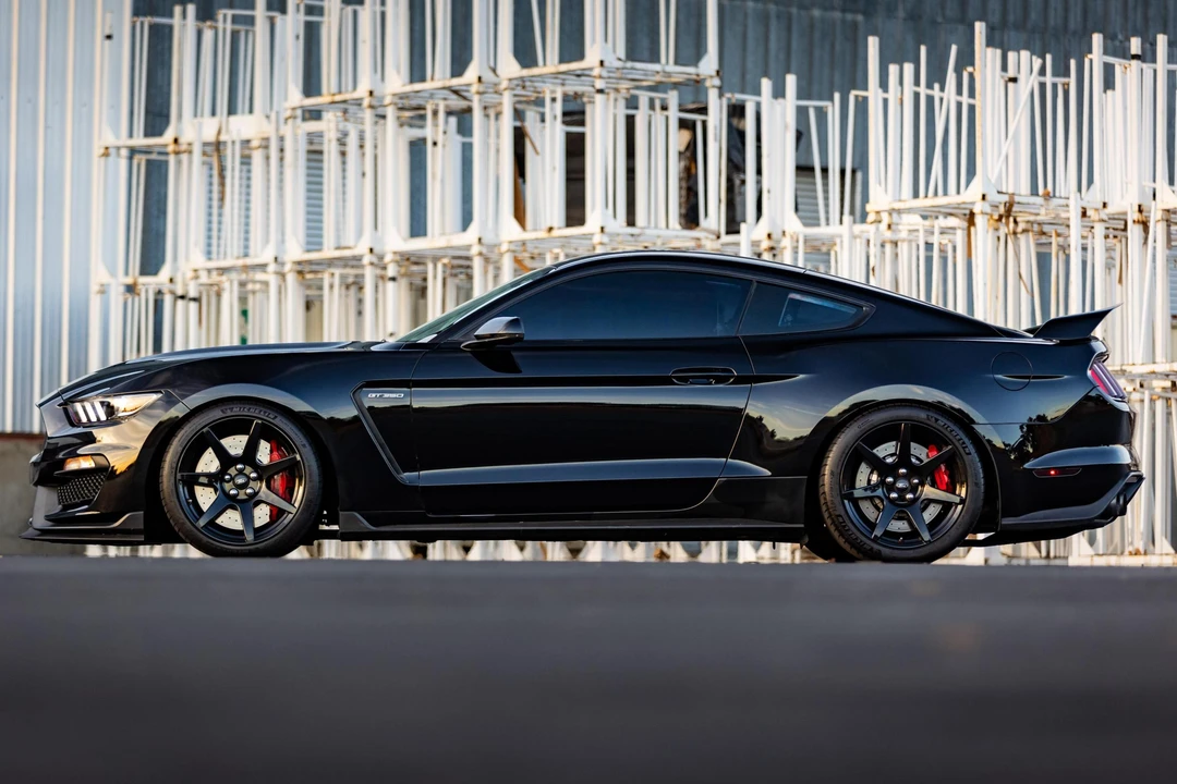 2016 Ford S550 Mustang - Image 3 of 31