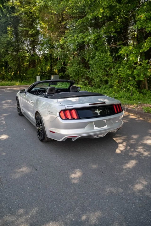 2016 Ford S550 Mustang - Image 8 of 19