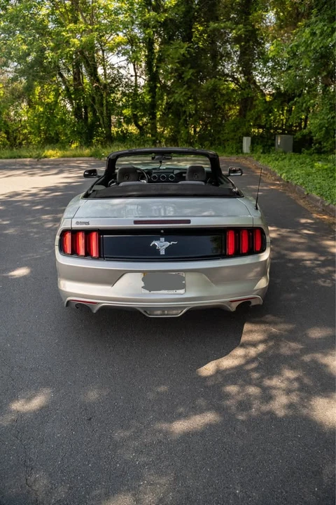 2016 Ford S550 Mustang - Image 9 of 19