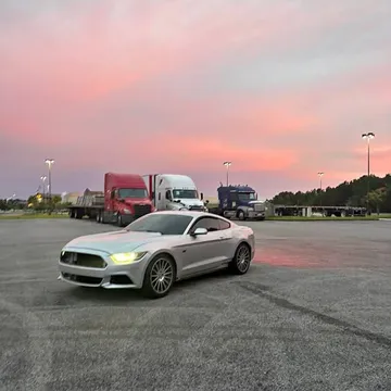 2016 Ford Mustang V6 Coupe 2D