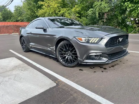 2016 Ford Mustang V6 Coupe 2D