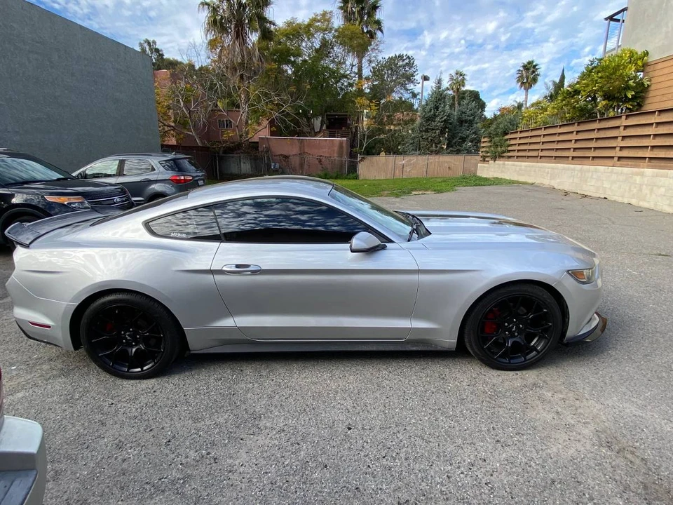 2016 Ford S550 Mustang - Image 4 of 9