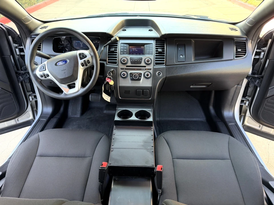 2016 Ford Taurus 6th Gen - Image 22 of 31