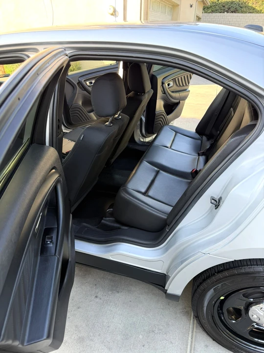 2016 Ford Taurus 6th Gen - Image 18 of 31