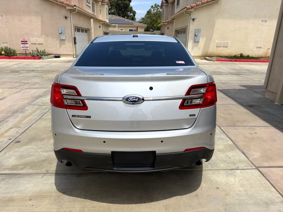 2016 Ford Taurus 6th Gen - Image 7 of 31