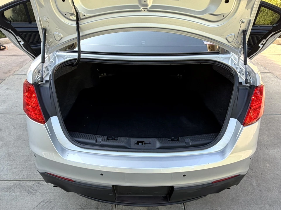 2016 Ford Taurus 6th Gen - Image 28 of 31
