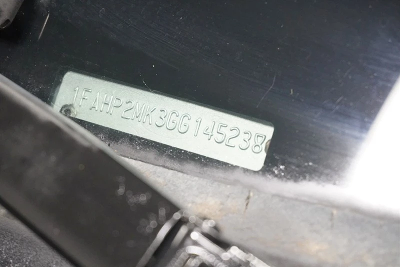 2016 Ford Taurus 6th Gen - Image 21 of 21