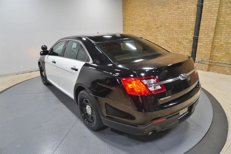 2016 Ford Taurus 6th Gen - Image 20 of 21