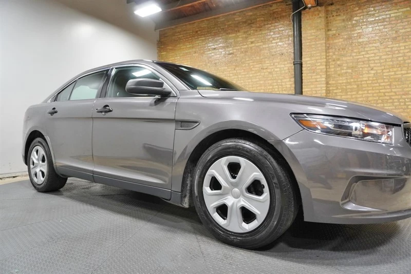 2016 Ford Taurus 6th Gen - Image 9 of 21