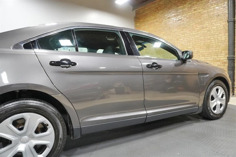 2016 Ford Taurus 6th Gen - Image 14 of 21
