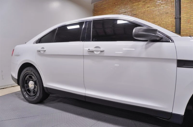 2016 Ford Taurus 6th Gen - Image 8 of 31