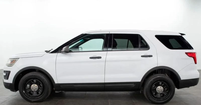 2016 Ford Explorer 5th Gen - Image 5 of 12