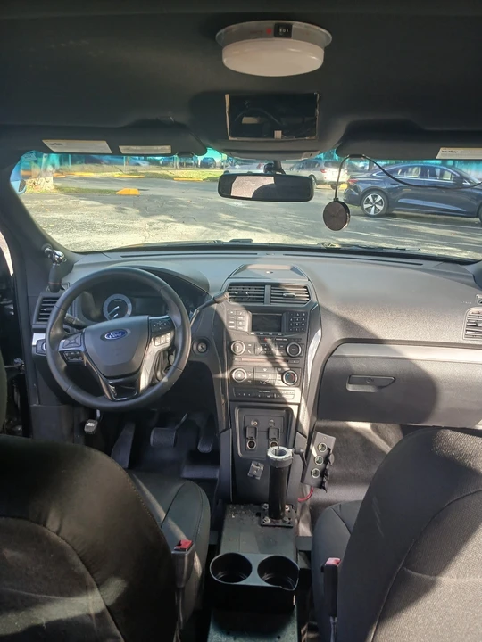 2016 Ford Explorer 5th Gen - Image 12 of 20