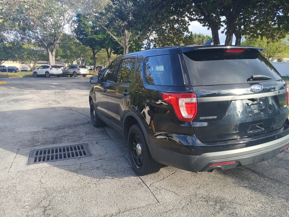 2016 Ford Explorer 5th Gen - Image 6 of 20