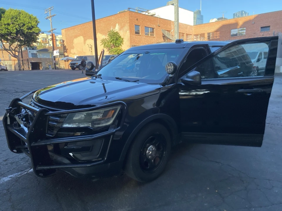 2016 Ford Explorer 5th Gen - Image 2 of 24