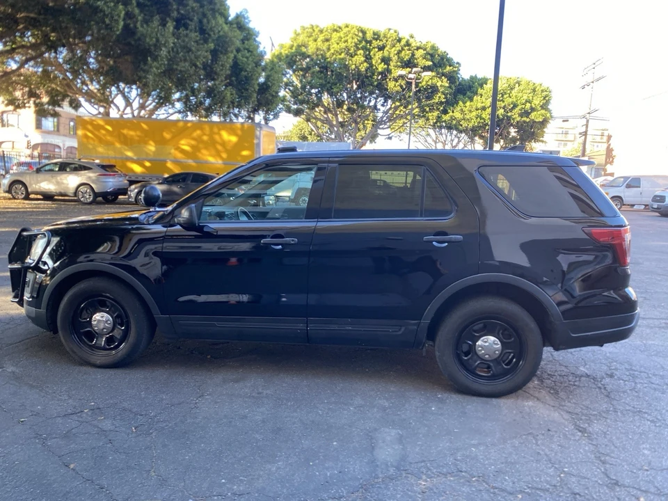 2016 Ford Explorer 5th Gen - Image 4 of 24