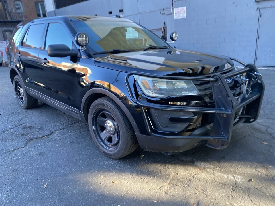 2016 Ford Explorer 5th Gen - Image 9 of 24
