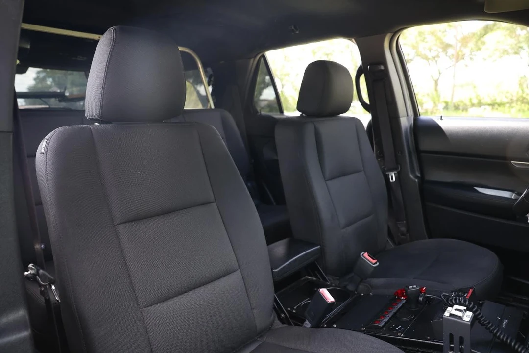 2016 Ford Explorer 5th Gen - Image 18 of 31