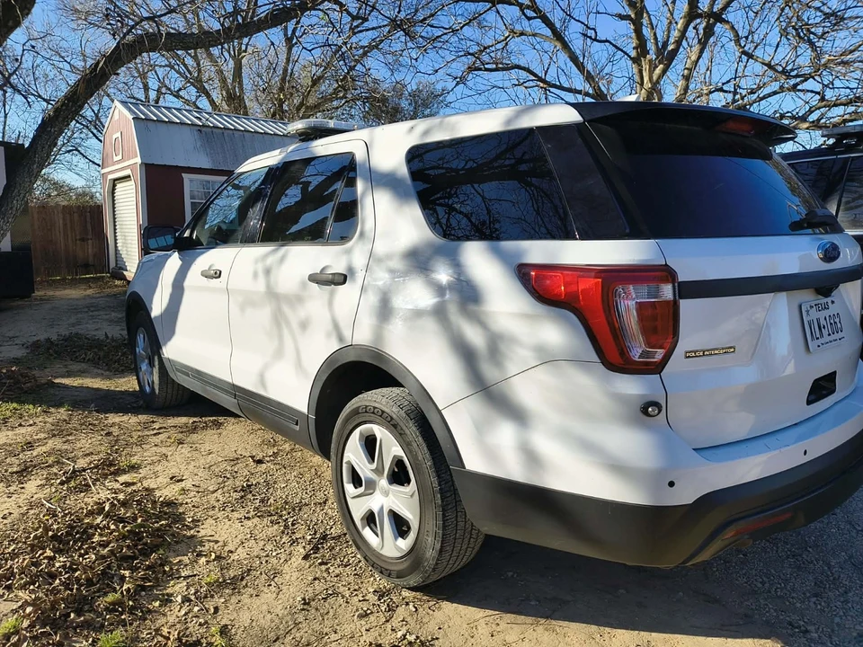 2016 Ford Explorer 5th Gen - Image 11 of 21