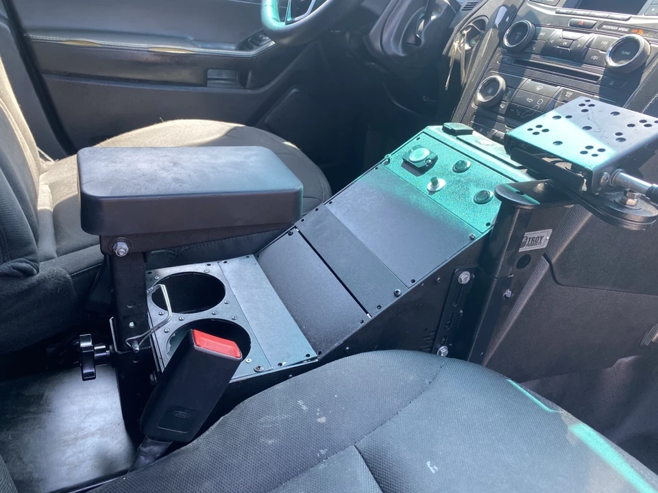 2016 Ford Explorer 5th Gen - Image 18 of 20