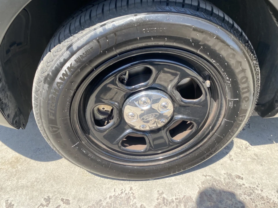 2016 Ford Explorer 5th Gen - Image 16 of 20