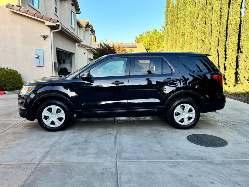 2016 Ford Explorer 5th Gen - Image 3 of 21