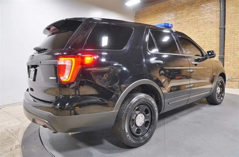 2016 Ford Explorer 5th Gen - Image 11 of 21