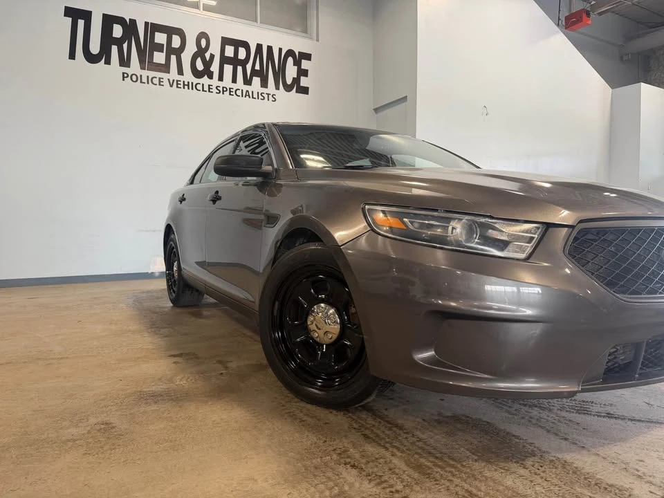 2016 Ford Taurus 6th Gen - Image 4 of 7