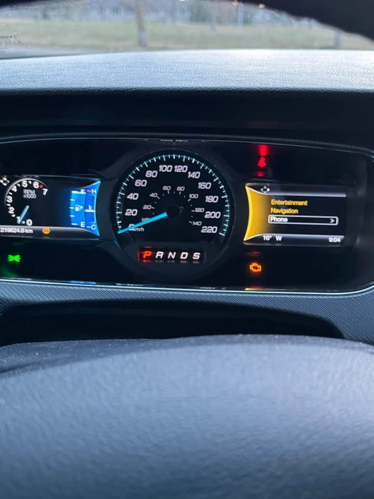 2016 Ford Taurus 6th Gen - Image 11 of 11