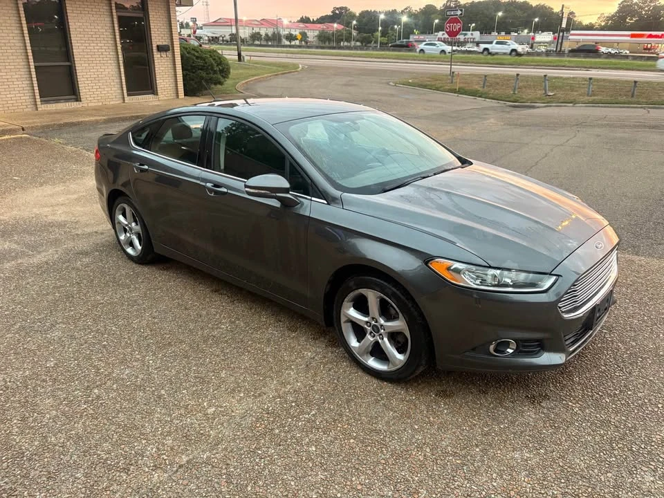 2016 Ford Taurus 6th Gen - Image 5 of 7