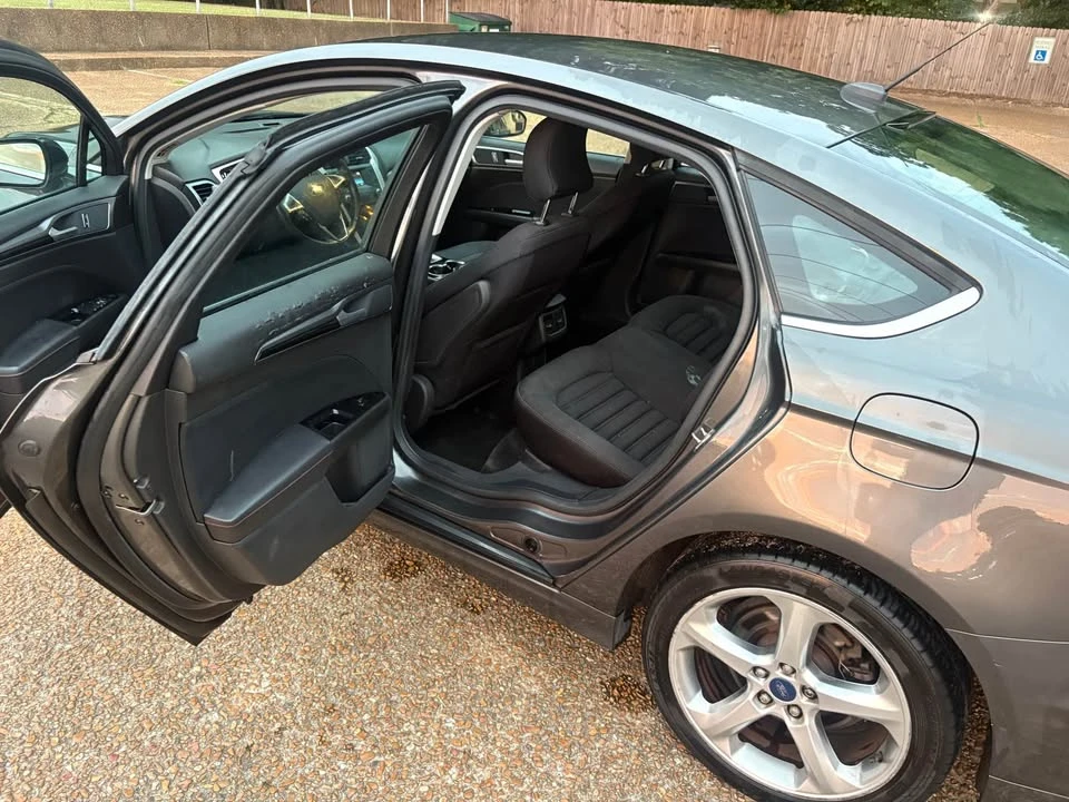 2016 Ford Taurus 6th Gen - Image 6 of 7