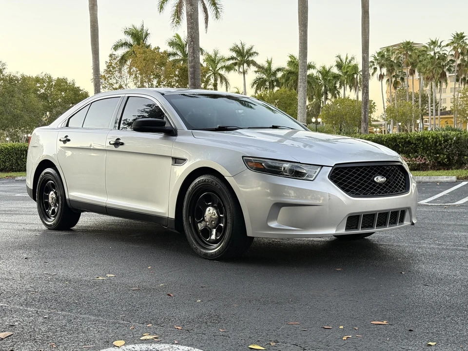 2016 Ford Taurus 6th Gen - Image 12 of 21