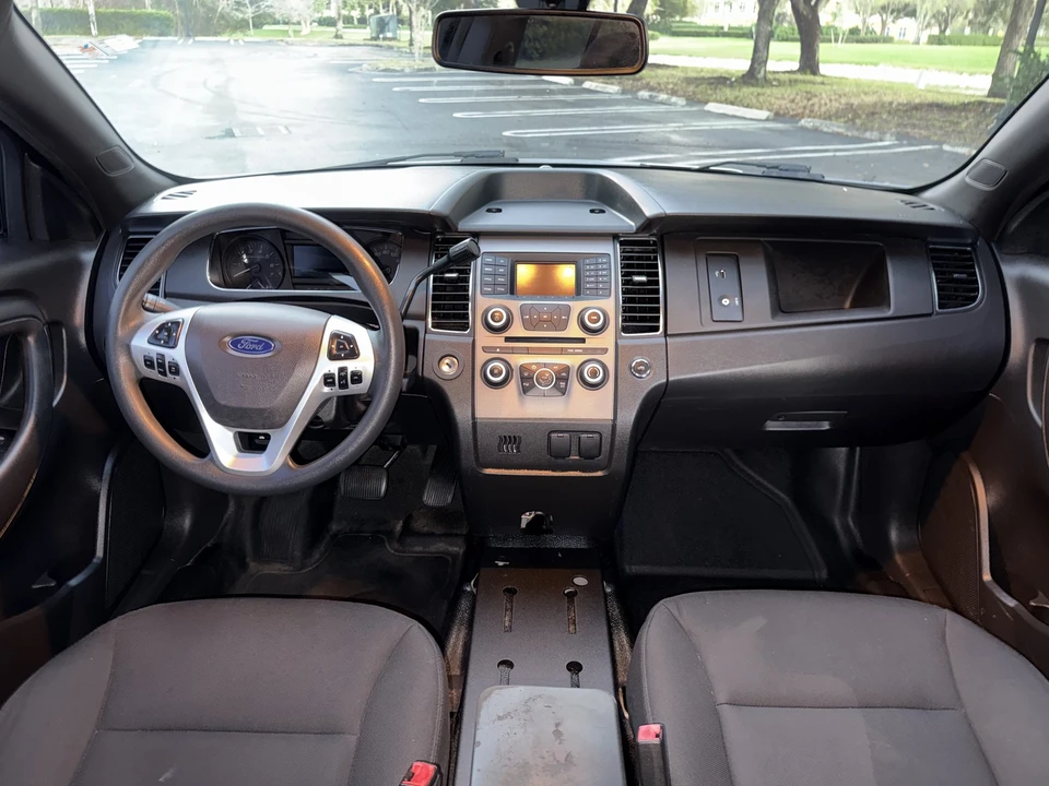 2016 Ford Taurus 6th Gen - Image 20 of 21