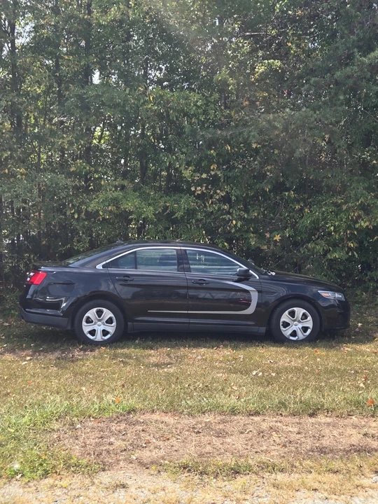 2016 Ford Taurus 6th Gen - Image 3 of 7