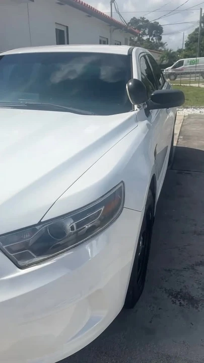 2016 Ford Taurus 6th Gen - Image 10 of 10