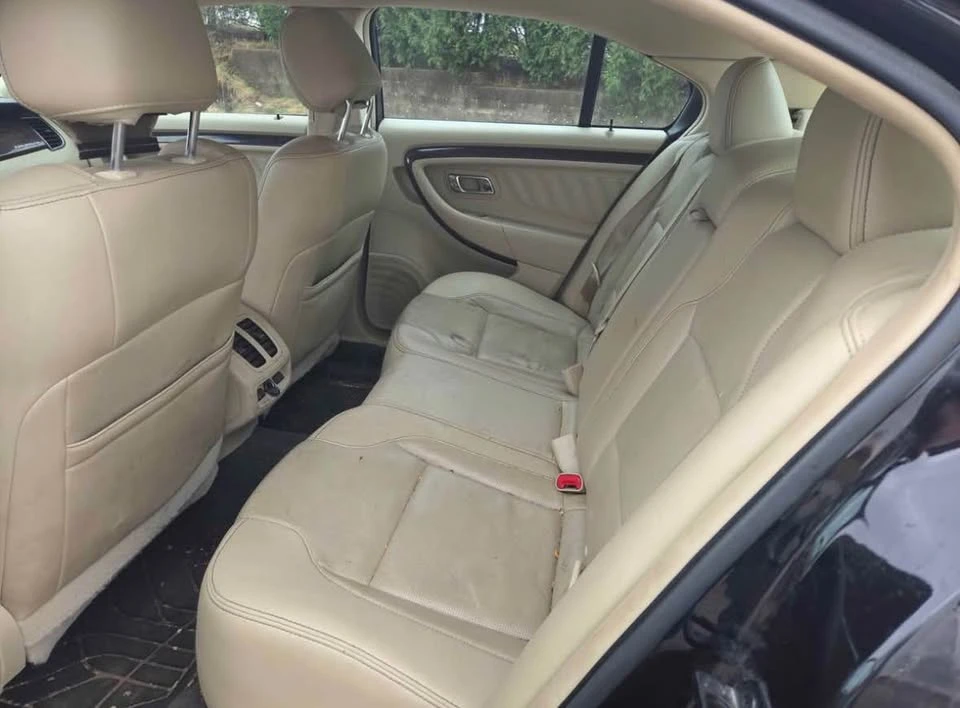 2016 Ford Taurus 6th Gen - Image 7 of 10