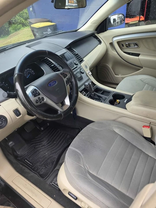 2016 Ford Taurus 6th Gen - Image 7 of 11