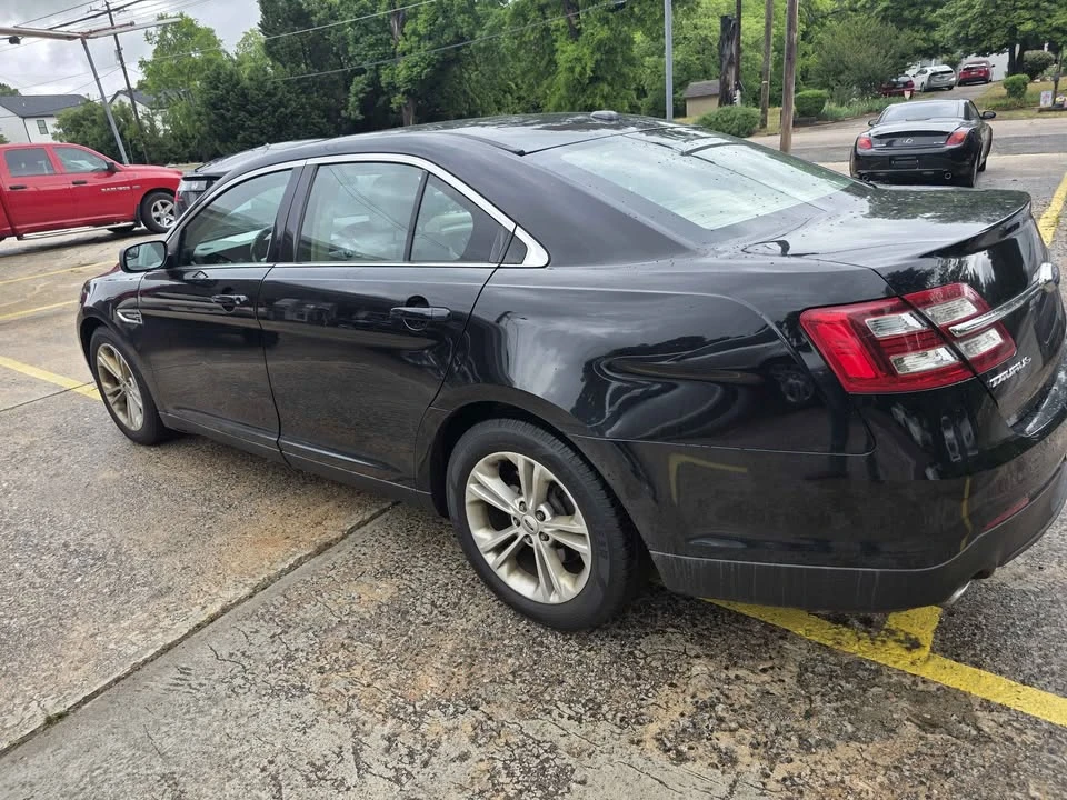 2016 Ford Taurus 6th Gen - Image 4 of 11