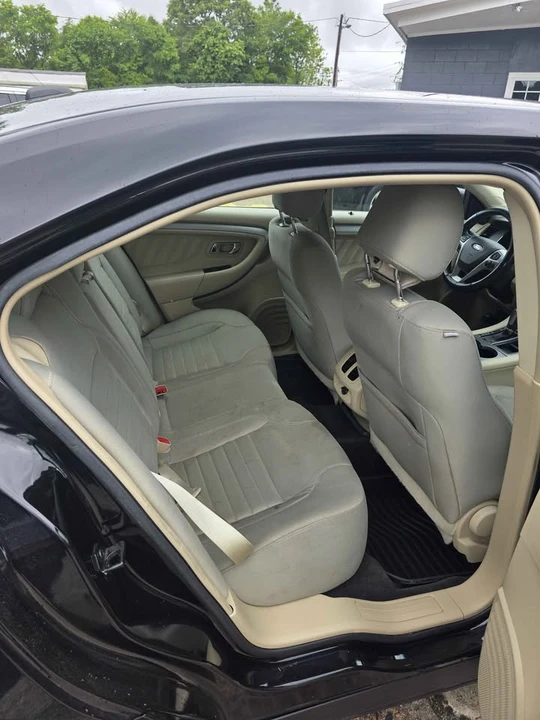 2016 Ford Taurus 6th Gen - Image 2 of 11