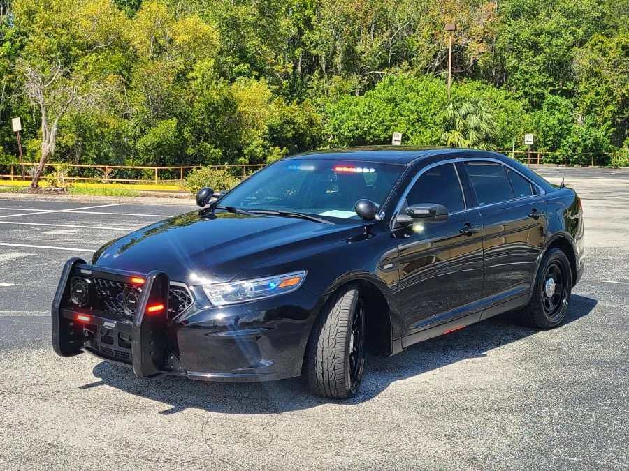 2016 Ford Taurus 6th Gen - Image 6 of 6