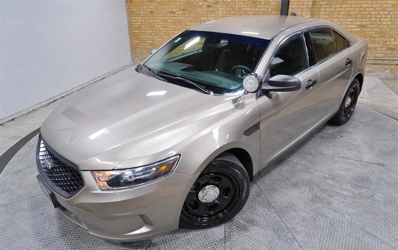2016 Ford Taurus 6th Gen - Image 2 of 12