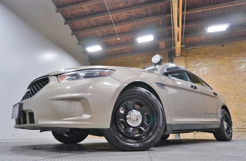 2016 Ford Taurus 6th Gen - Image 3 of 12