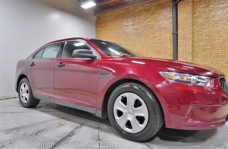 2016 Ford Taurus 6th Gen - Image 9 of 12