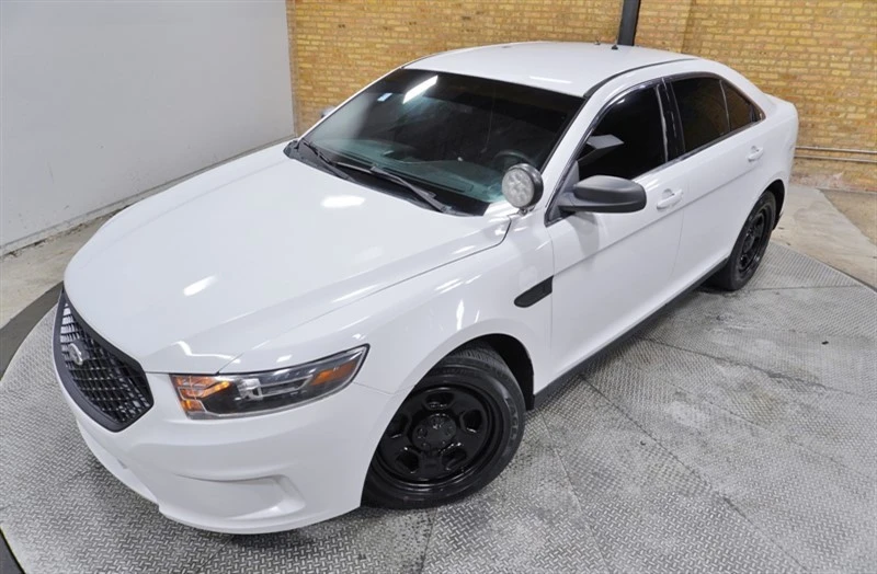 2016 Ford Taurus 6th Gen - Image 2 of 12