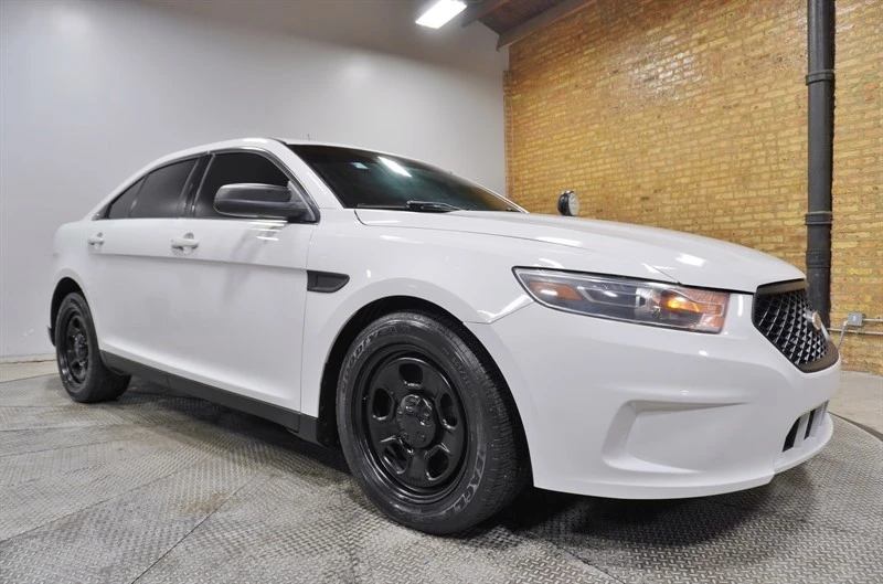 2016 Ford Taurus 6th Gen - Image 6 of 12